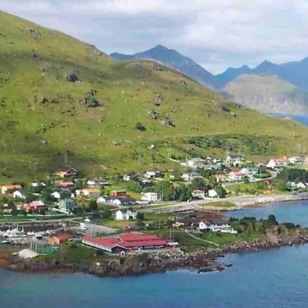 Leilighet Med Balkong Og Havutsikt Pa Napp. Exteriér fotografie